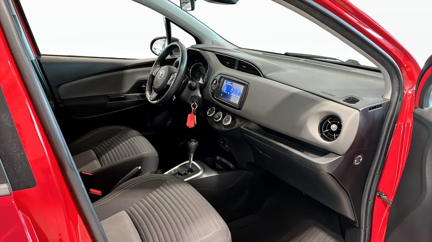 Bild 3 av Toyota Yaris 1.5 5DR
