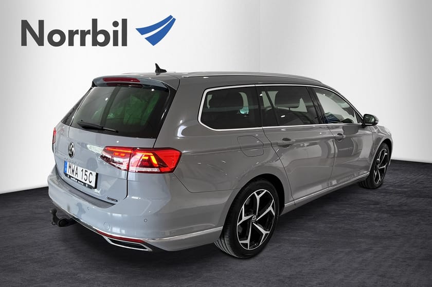 Bild 4 av Volkswagen Passat Sportscombi GT TDI 200 4Motion Drag Värmare Navi