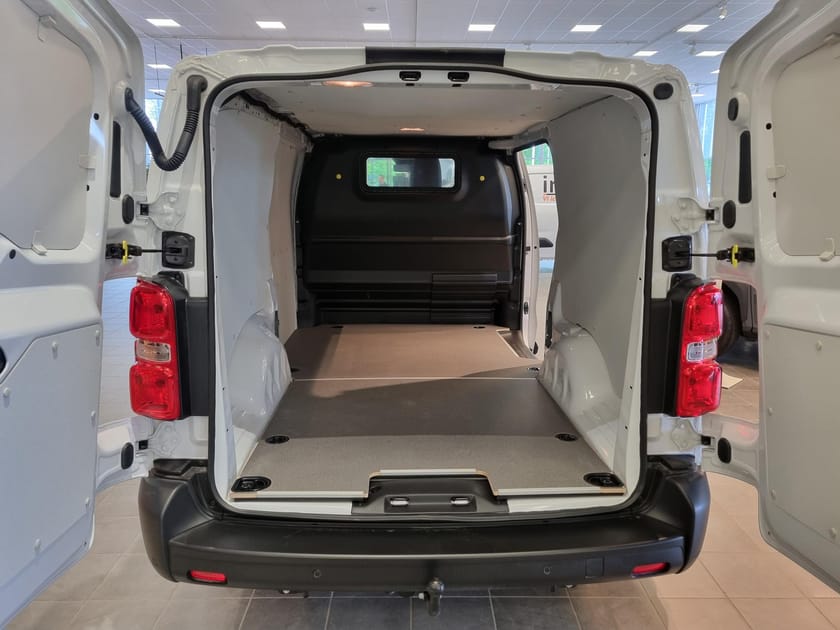 Bild 4 av Toyota Proace L1 LONG 2,2D 180 HK AUTO COMFORT