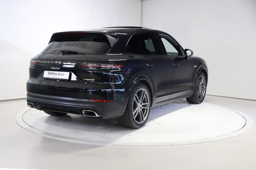 Bilde 5 av Porsche Cayenne E-Hybrid 3,0 476hk ACC/Pano/Krok/PASM/Chrono/Bose/360