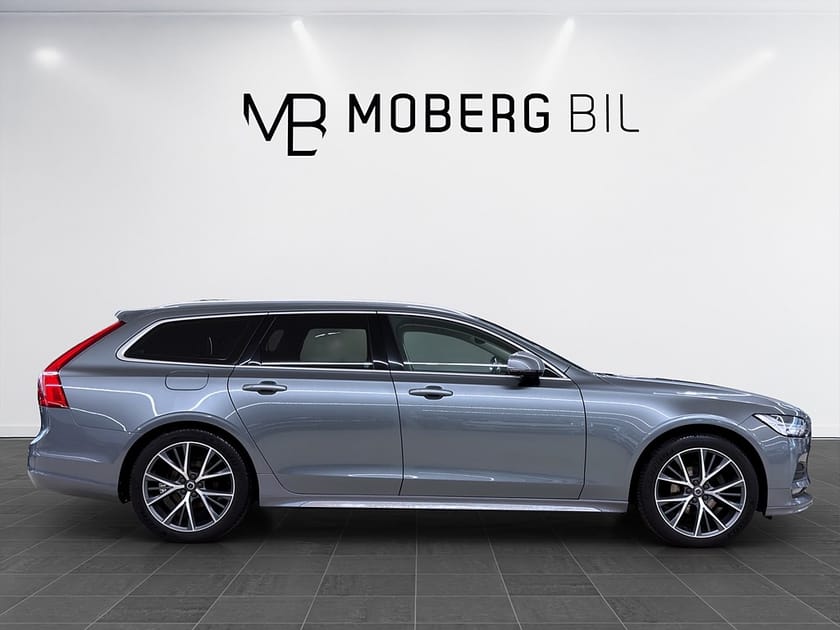 Bild 3 av Volvo V90 D4 190hk Momentum Adv Edt Navi Keyless PDC
