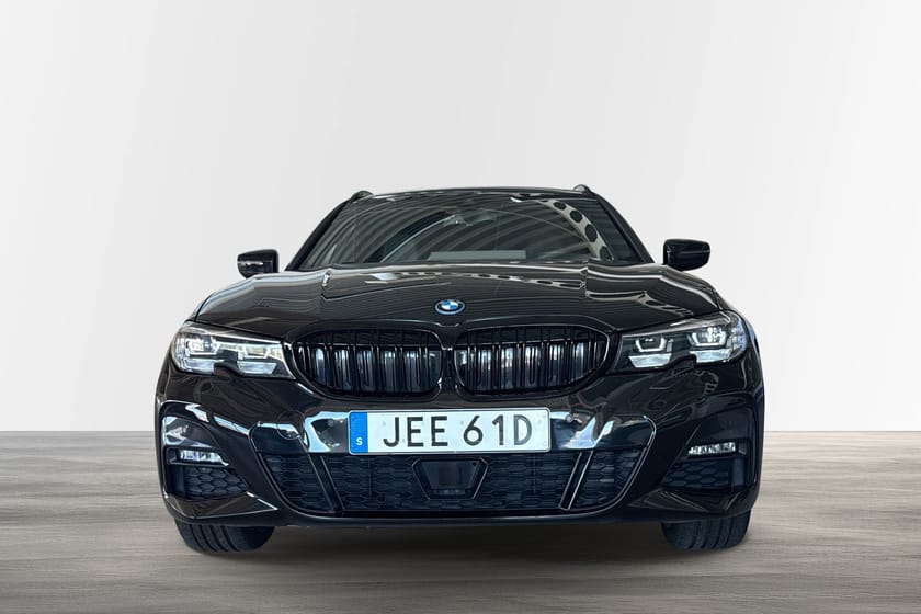 Bild 2 av BMW 330e xDrive Touring 