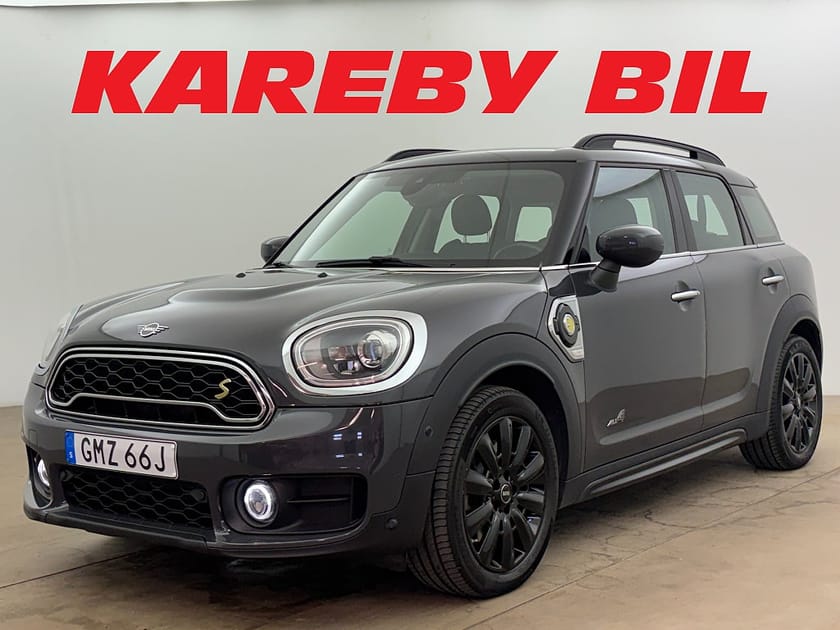 Bild 1 av MINI Countryman Cooper SE ALL4 Salt II  224hk Navi