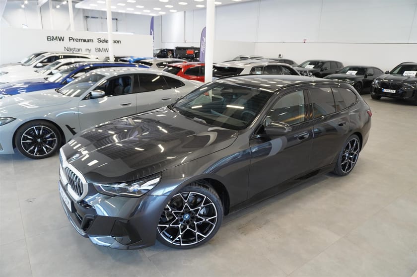 Bild 4 av BMW i5 eDrive40 Touring M Sport Active Ed Drag DA H K
