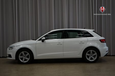 Audi A3 Sportback 30 TFSI Proline Carplay Adaptiv Farthållare