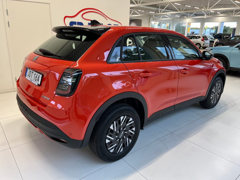 Bild 3 av Fiat 600 Hybrid