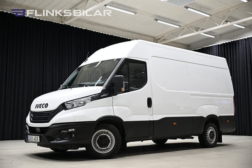 Bild 1 av Iveco Daily 35-140 Van 136HK Automat|Webasto|3.5Tondragvikt|Lågmil|Momsbil