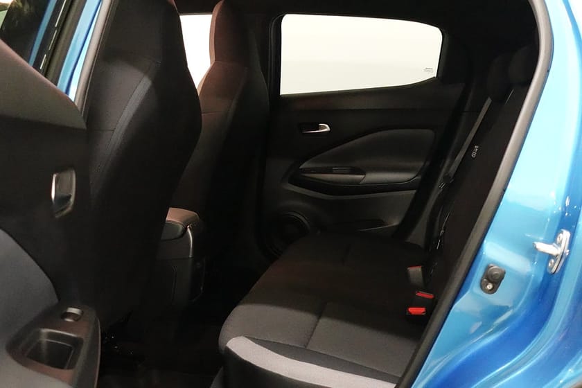 Bild 5 av Nissan Juke 1.0 DIG-T DCT Aut Navigator Backkamera Carplay 1900 MIL