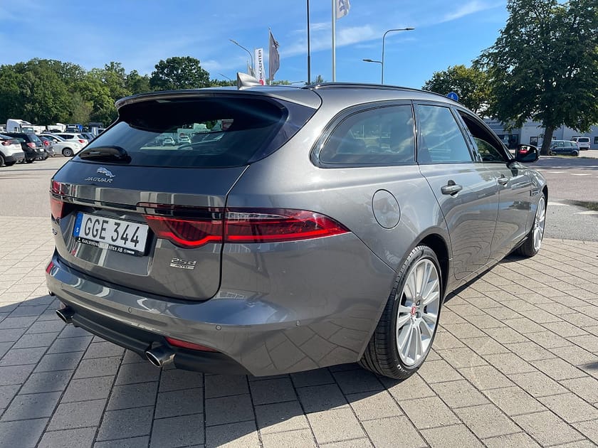 Bild 5 av Jaguar XF 25d Sportbrake AWD 240 hk