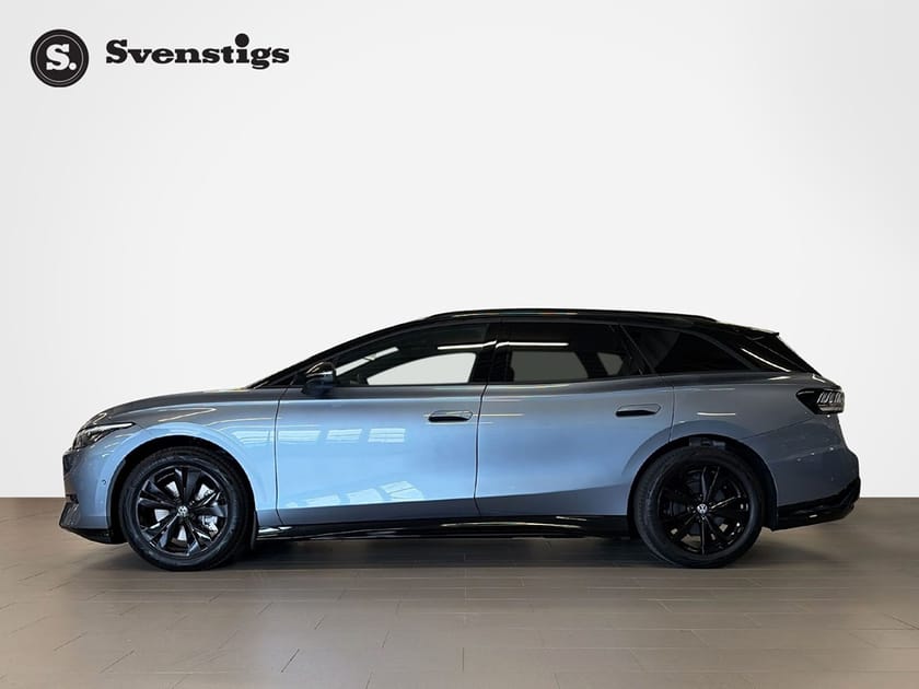 Bild 2 av Volkswagen ID.7 Pro S Tourer 86 KWH 286HK EDITION DRAG
