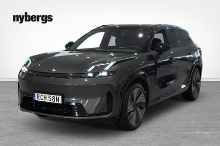 Lynk & Co 08 PHEV More