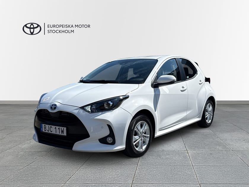 Bild 1 av Toyota Yaris Hybrid 1,5 HSD ACTIVE KOMFORT P-SENSORER / V-HJUL