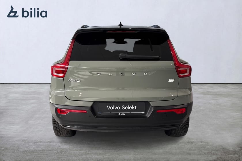 Bild 5 av Volvo XC40 Recharge Core/Tonade rutor/Baksätesvärme/Rattvärme