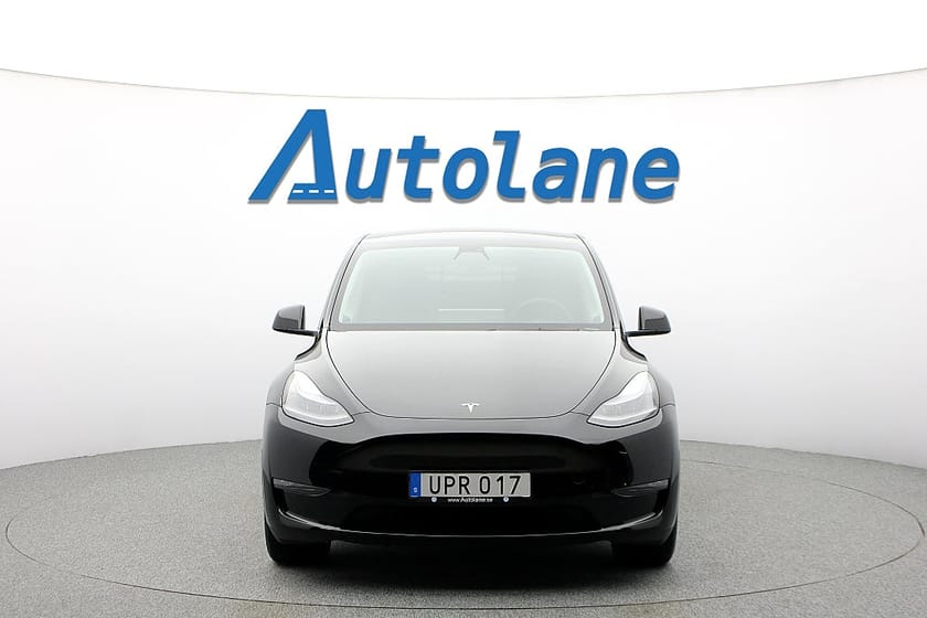 Bild 3 av Tesla Model Y Long Range AWD AWD, Panorama, Drag, Kamera, MOMS 514hk