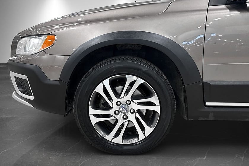 Bild 2 av Volvo XC70 2.4D Geartronic Momentum Taklucka Drag PDC Ny kamrem
