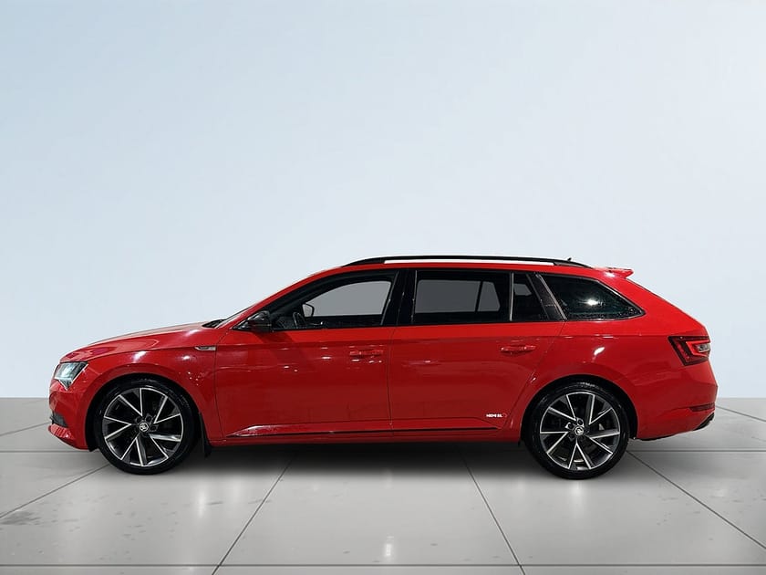 Bild 4 av Škoda Superb Kombi Skoda 2.0 TDI 4x4 Sport GPS Drag Canton Pano Kamera SoV