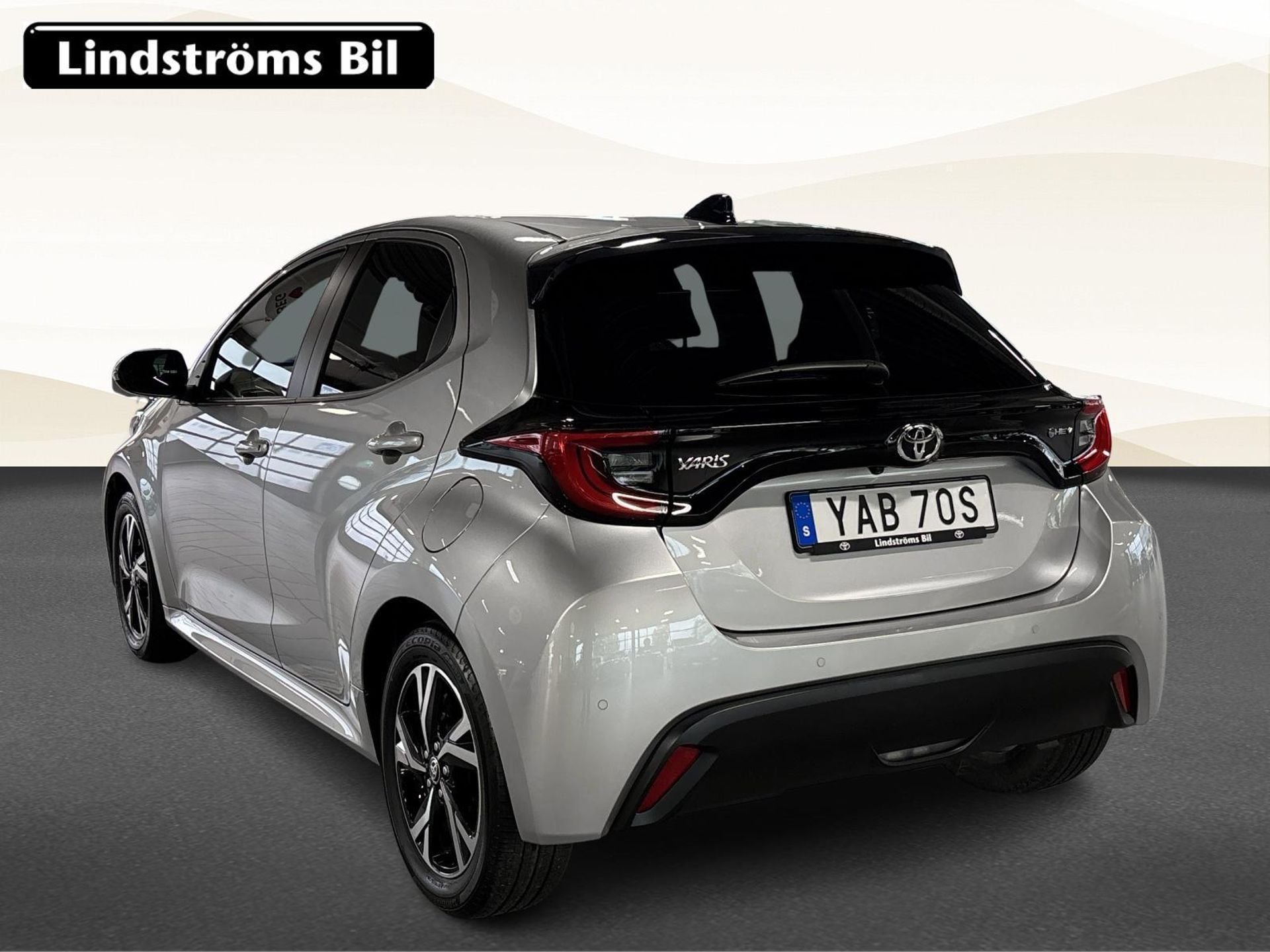 Toyota Yaris 2025, photo 4/10