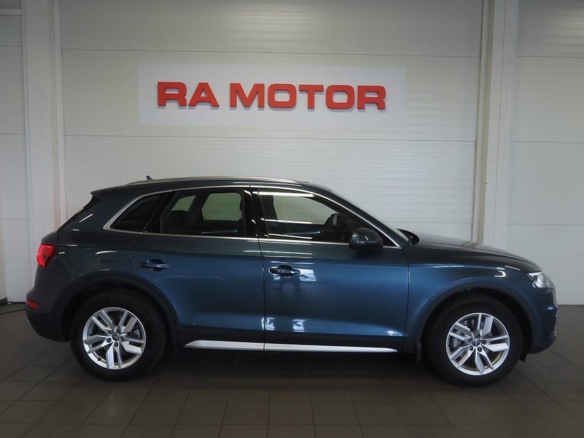 Bild 4 av Audi Q5 2.0 TFSI 252hk Quattro S Tronic Pano Kamera Drag P-Värm