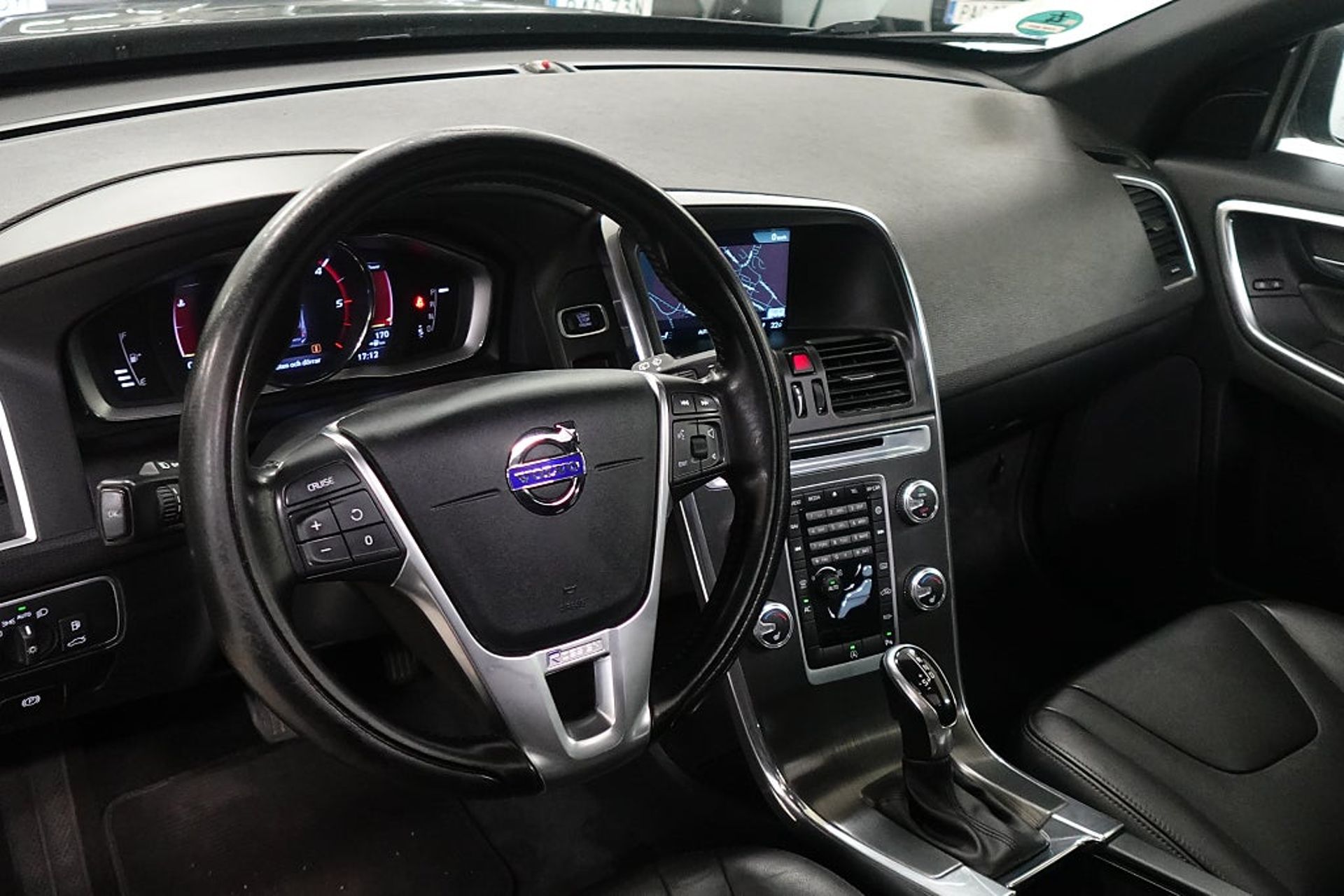 Volvo XC60 D4 Aut Summum Pro 2016, photo 6/10