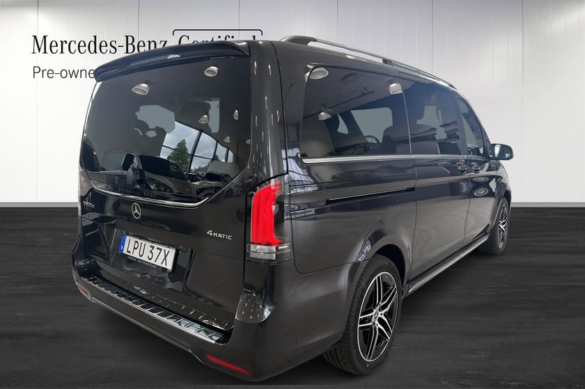 Bild 3 av Mercedes-Benz V 300d 4MATIC 3.2t 300 D LÅNG AVANTGARDE |4X4|VÄLUTRUSTAD|SNABB LEVERANS