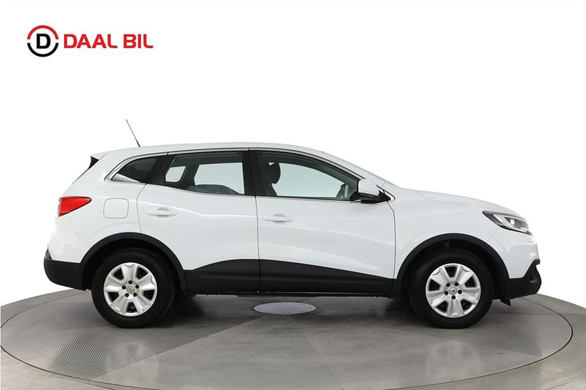 Bild 5 av Renault Kadjar 1.2 TCe 130HK FARTHÅLLARE BLUETOOTH CD-STEREO EURO 6