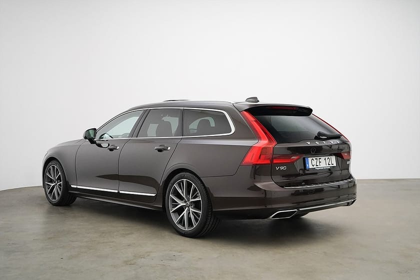 Bild 4 av Volvo V90 D3 / 150hk / Inscription / HUD / 360° / Pano