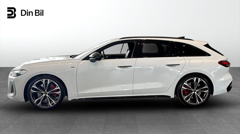 Bild 2 av Audi A5 Avant e-hybrid quattro 270KW S-line / Tech Plus / Dragkrok