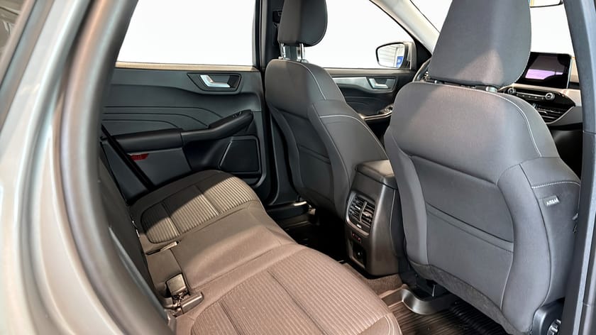 Bild 5 av Ford Kuga Plug-In Hybrid Titanium PHEV / Vinter Pkt.