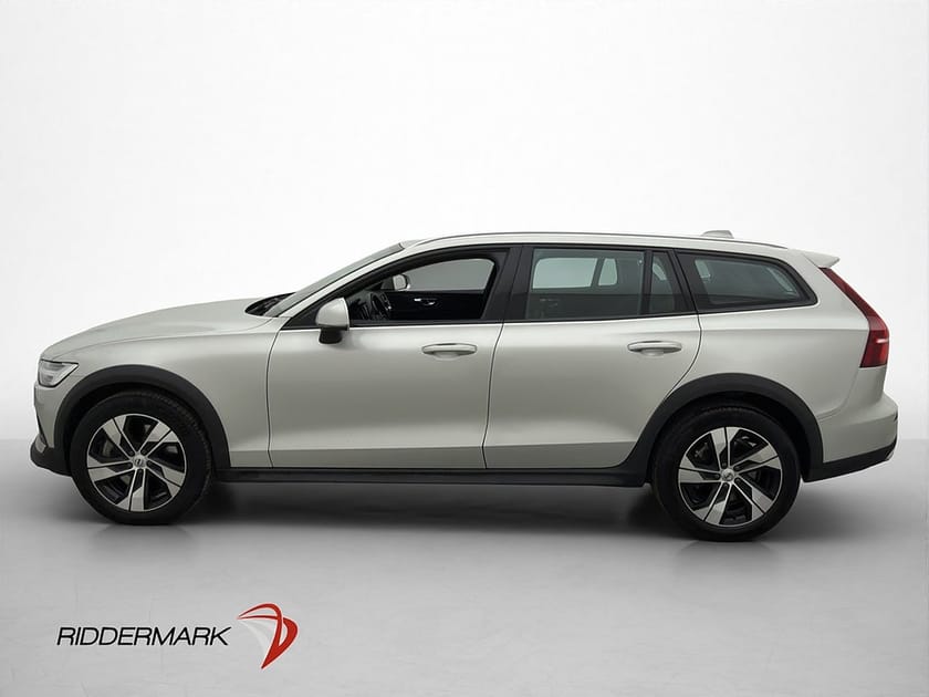 Bild 4 av Volvo V60 Cross Country B4 AWD Värmare Skinn Kamera Drag