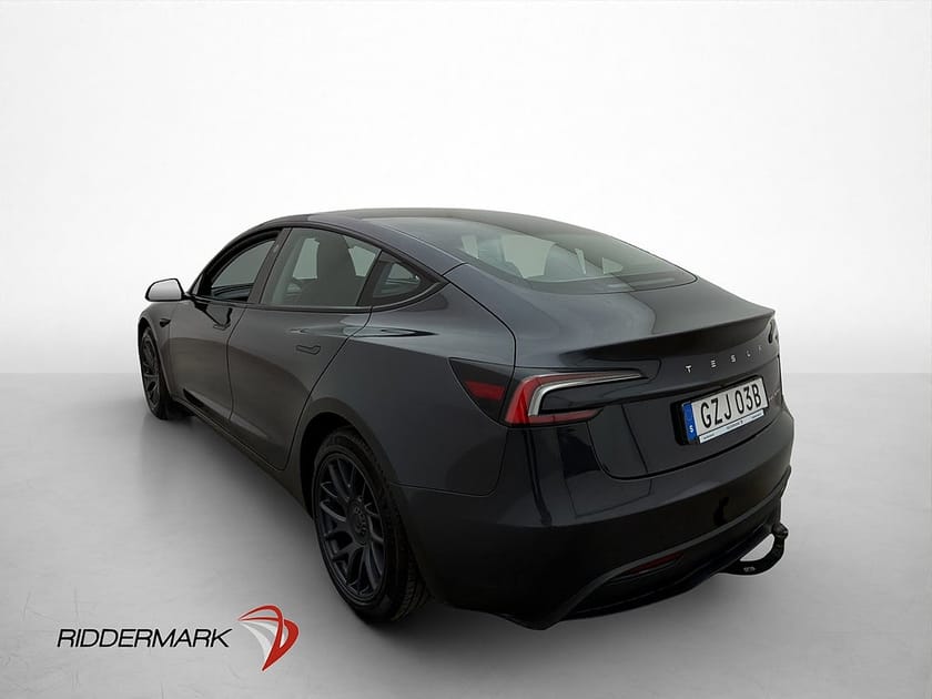 Bild 5 av Tesla Model 3 Long Range AWD Dragkrok Svensksåld MOMS