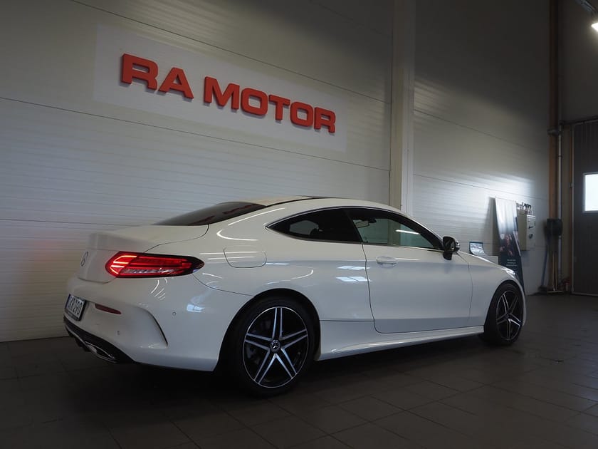 Bild 5 av Mercedes-Benz C 220 d Coupé 194hk AMG |Pano|Burmester|Navi|Kamera|