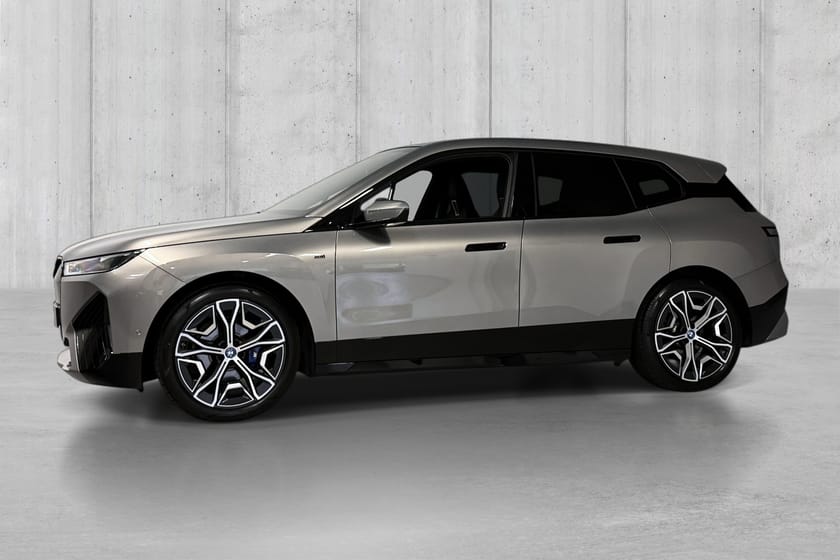 Bilde 3 av BMW iX M60 Luft | B&amp;W | Laser | HUD | Soft close | Norsk