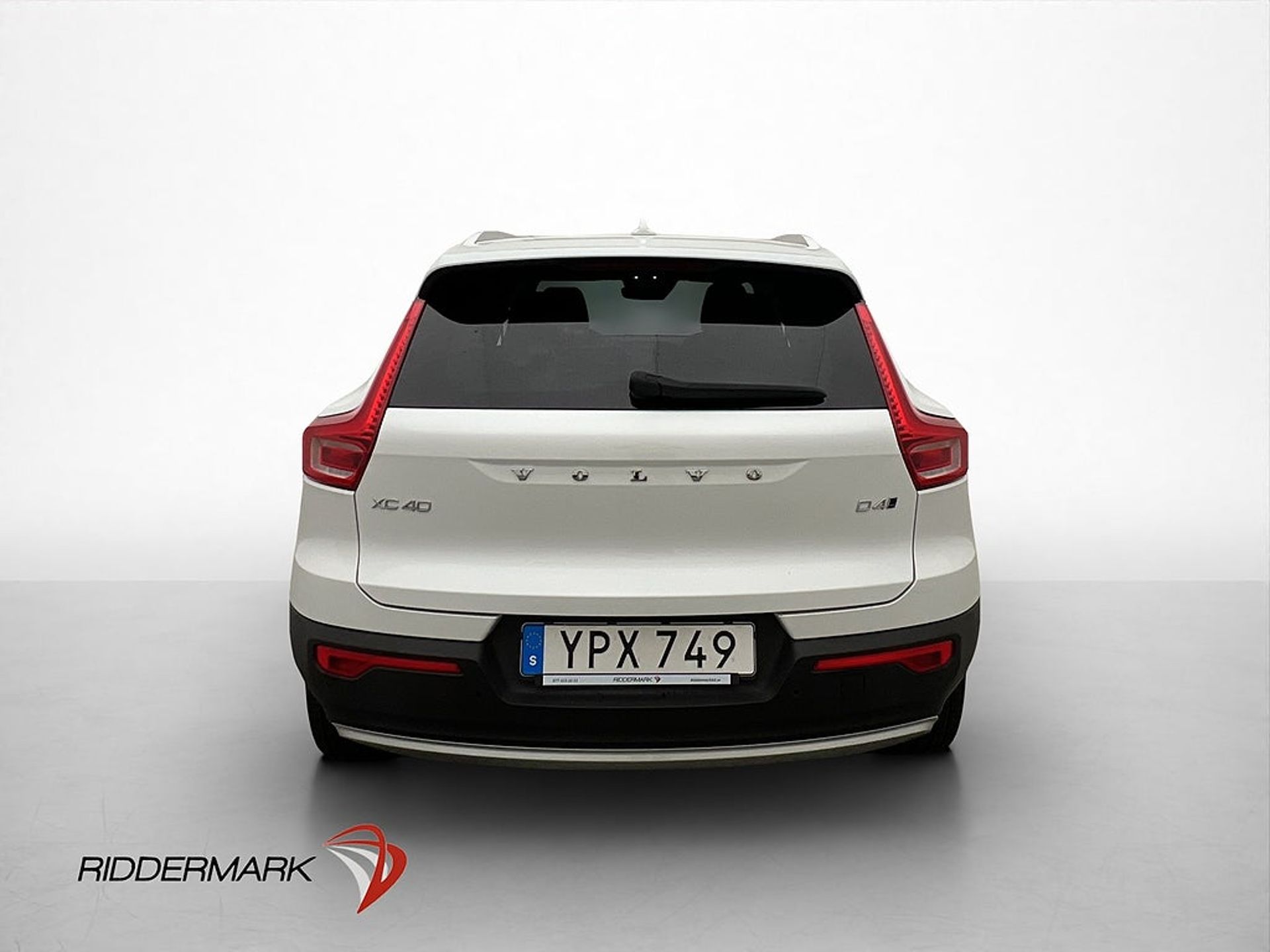 Volvo XC40 D4 AWD Momentum Värmare Skinn 2019, kuva 6/10