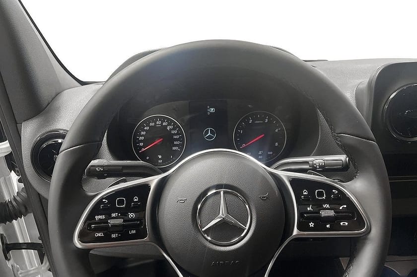 Bild 4 av Mercedes-Benz Sprinter 317 CDI RWD Panel Van