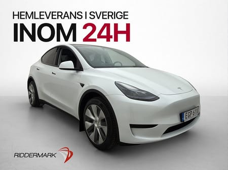 Tesla Model Y Standard Range RWD Svensksåld Panorama Drag