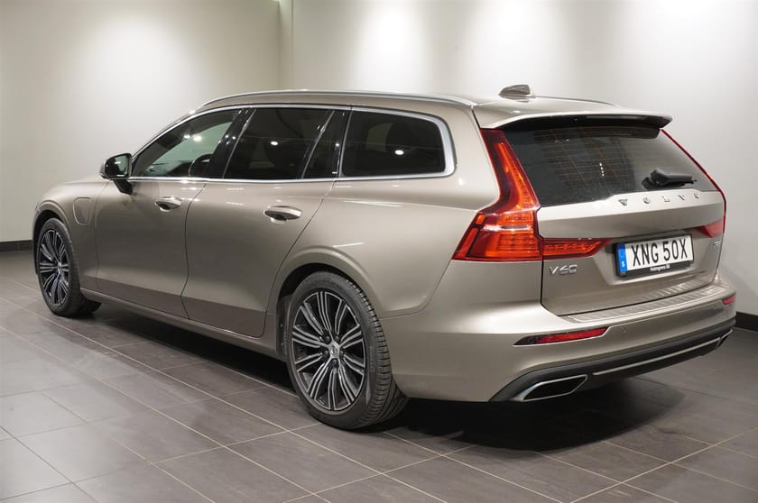 Bild 2 av Volvo V60 T8 AWD Inscprition Drag Kamera