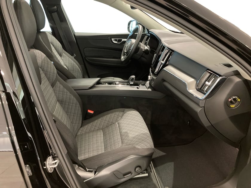 Bild 5 av Volvo XC60 Recharge T6 Core Edition