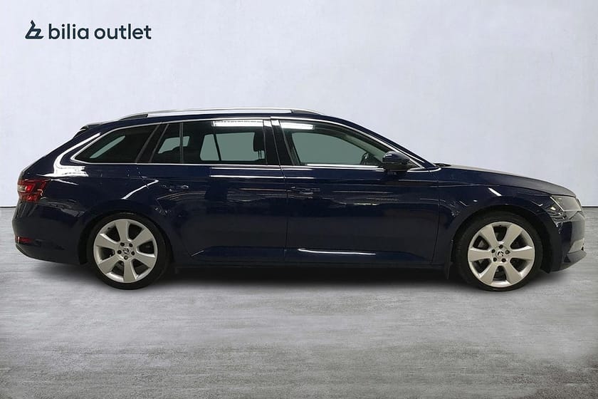 Bild 5 av Škoda Superb Kombi Skoda 2.0 TDI DSG Style 150hk Navi Drag Carplay B-kam