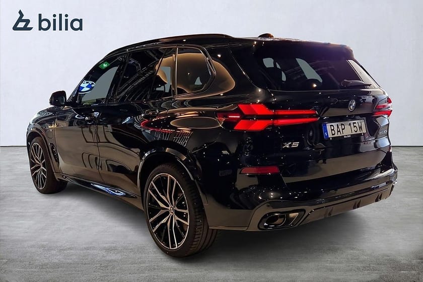 Bild 2 av BMW X5 xDrive50e xDrive 50e M-Sport Pro | DEMOBIL | Drag | H&K | Panoram