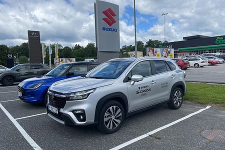 Suzuki S-Cross Hybrid Nya 1.4T AT Inclusive MC
