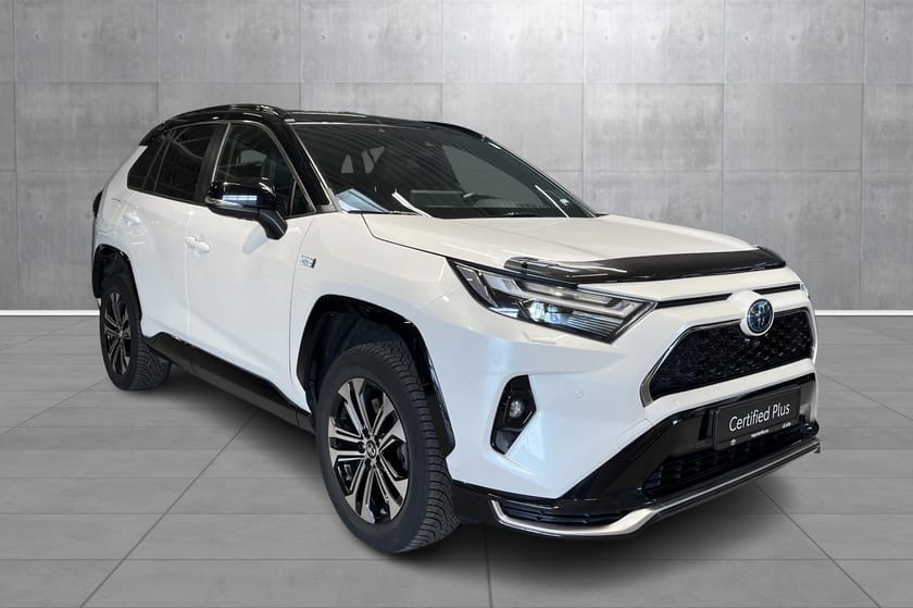 Bilde 2 av Toyota RAV4 Plug-in Hybrid 2.5 Exec Bitone AWD, Re.kamp 6.25% med 35%EK