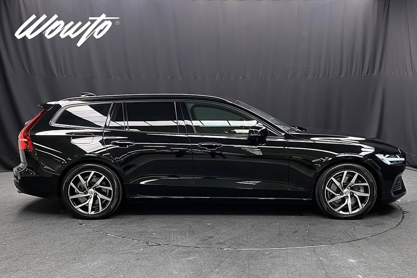 Bild 3 av Volvo V60 T6 TwEn AWD 341HK Momentum /Drag /Navi