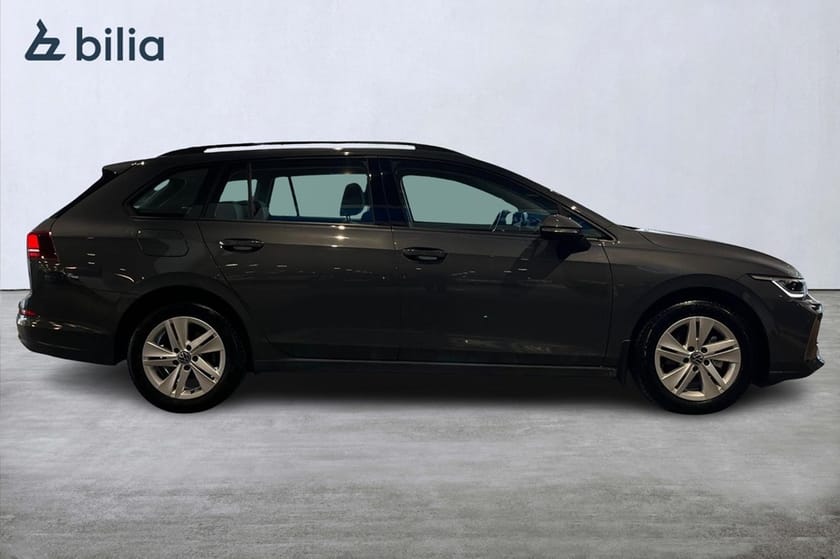 Bild 5 av Volkswagen Golf Sportscombi 1.5 eTSI Life Edition Kamera Navi Drag 150HK
