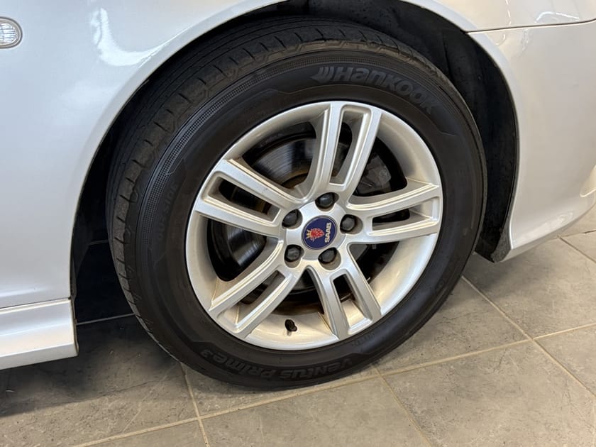 Bild 2 av Saab 9-3 SportCombi 1.8t Biopower 175hk Linear Drag