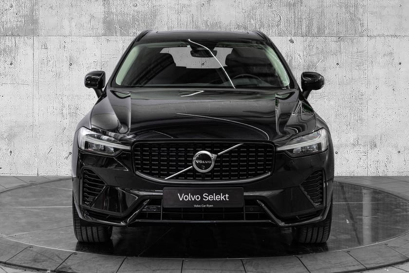Bilde 4 av Volvo XC60 T6 AWD Plug In Hybrid Ultimate Dark 350Hk. Topputstyrt