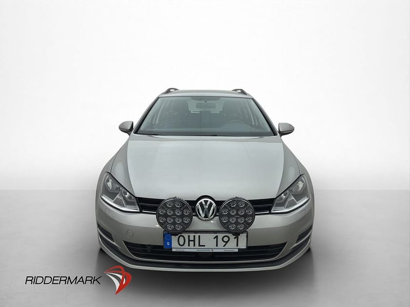 Bild 2 av Volkswagen Golf Sportscombi 110hk Base M/K Värm Dragkrok Kamera  CarPlay