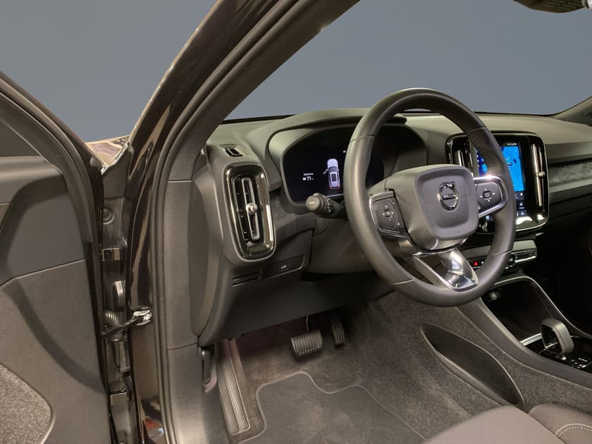 Bild 5 av Volvo XC40 Recharge Extended Range Ultimate//360-Kamera//