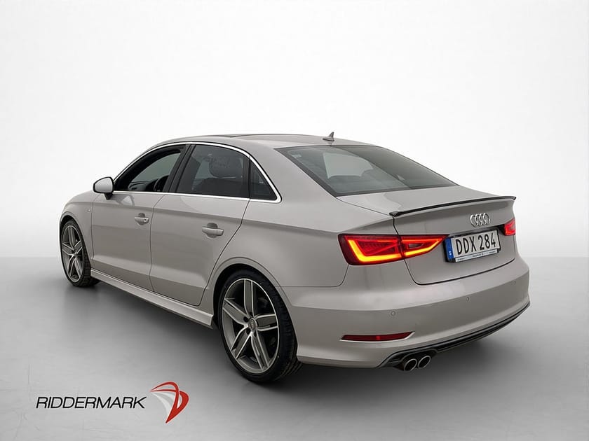 Bild 5 av Audi A3 Sedan 2.0 TDI S-Line Taklucka Adapt-fart Navi P-Sensorer