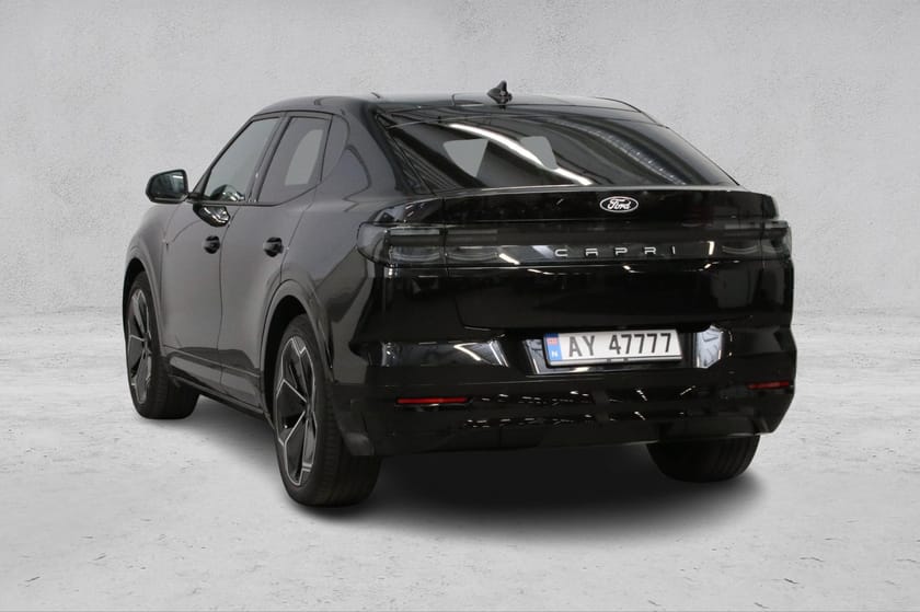 Bilde 4 av Ford Capri EV Extended Range AWD ER Premium /Pano/Krok/V.Pumpe/21"/Skinn/Matrix/++