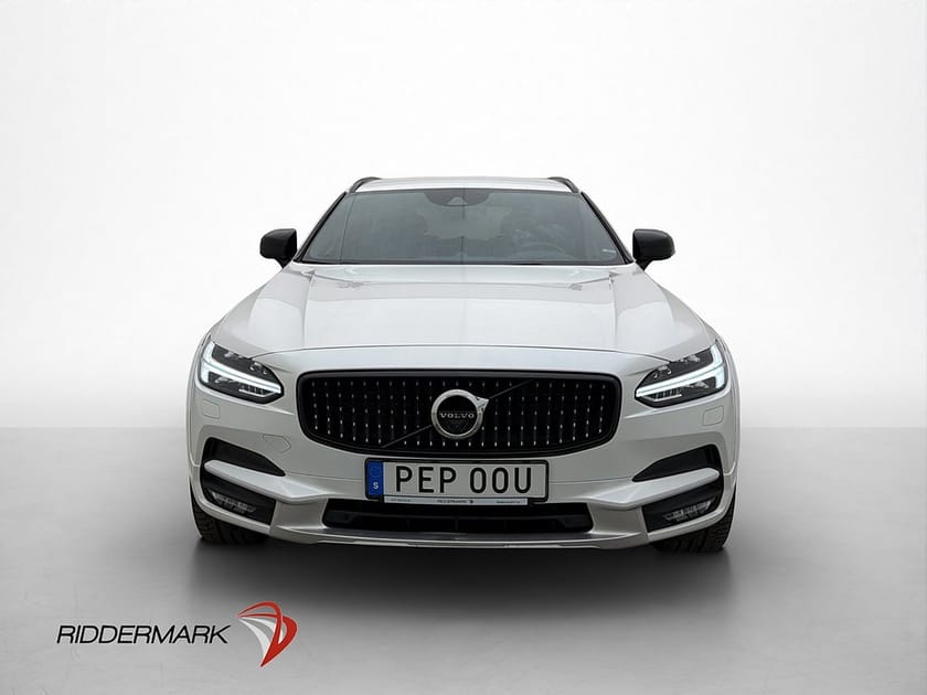 Bild 2 av Volvo V90 Cross Country D4 AWD Polestar Advanced B&W HUD